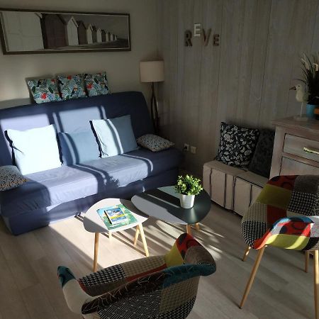 Charmant appartement à 350m de la plage et du port Fréjus Exterior foto