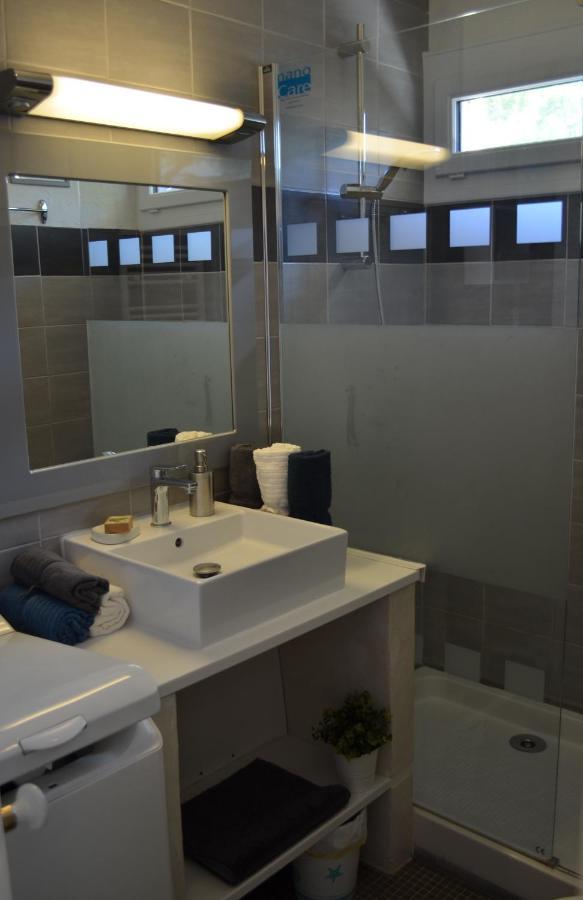 Charmant appartement à 350m de la plage et du port Fréjus Exterior foto